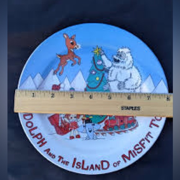 Rudolph 🔴 and the land of misfit toys 🎁🃏 - Picture 2 of 2